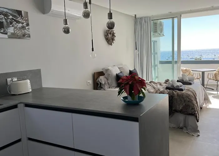 Apartamento Boutique Studio, Sea Views Of Vistas And Free Wifi Playa de las Americas (Tenerife)