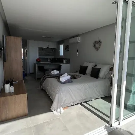 Boutique Studio, Sea Views Of Vistas And Free Wifi Lejlighed *